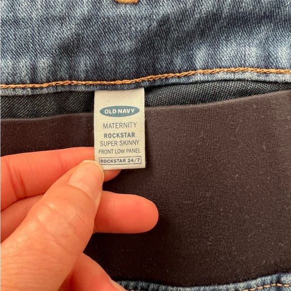 Old Navy Maternity Jeans Size 14 - Picture 2 of 8